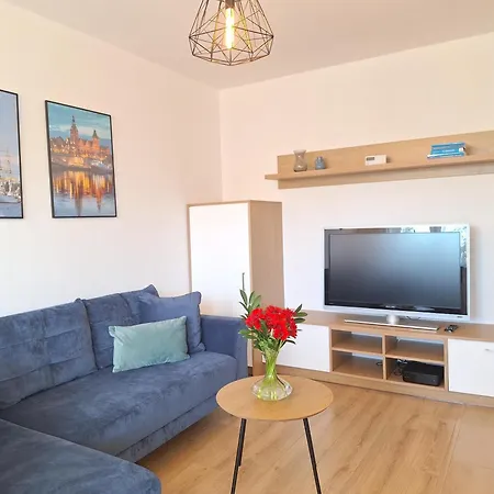 Grand Apartament - Bezproblemowy Ogolnie Dostepny Parking, Blisko Szpital Arkonska Apartment