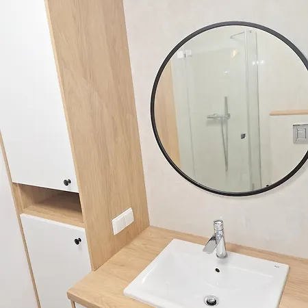 アパート Grand - Prywatny Parking, Blisko Szpital Arkonska シュチェチン