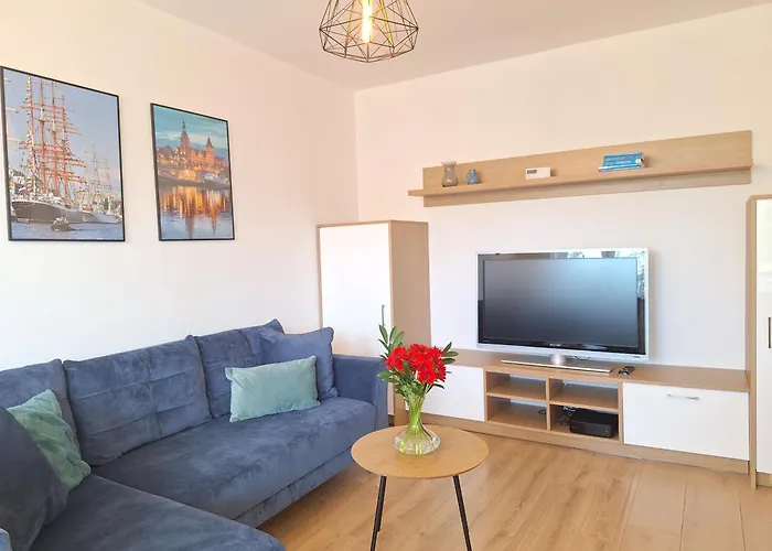 Grand - Prywatny Parking, Blisko Szpital Arkonska Apartment