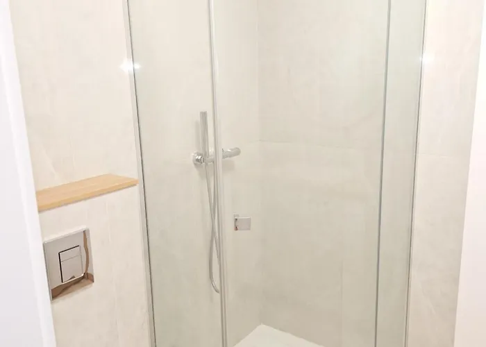 Grand - Prywatny Parking, Blisko Szpital Arkonska Apartment *