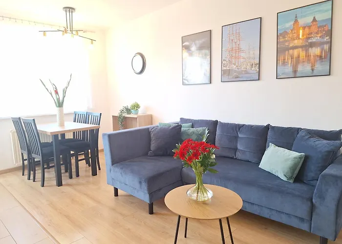 Grand - Prywatny Parking, Blisko Szpital Arkonska Apartment